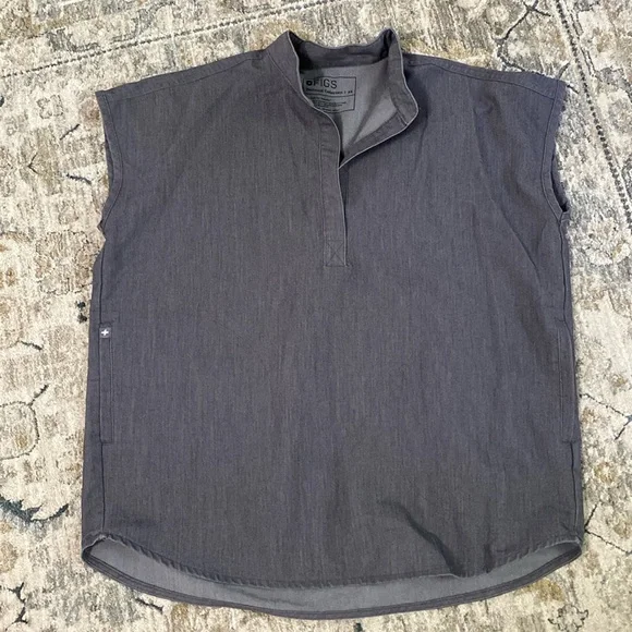 Figs scrub top - Picture 1 of 4